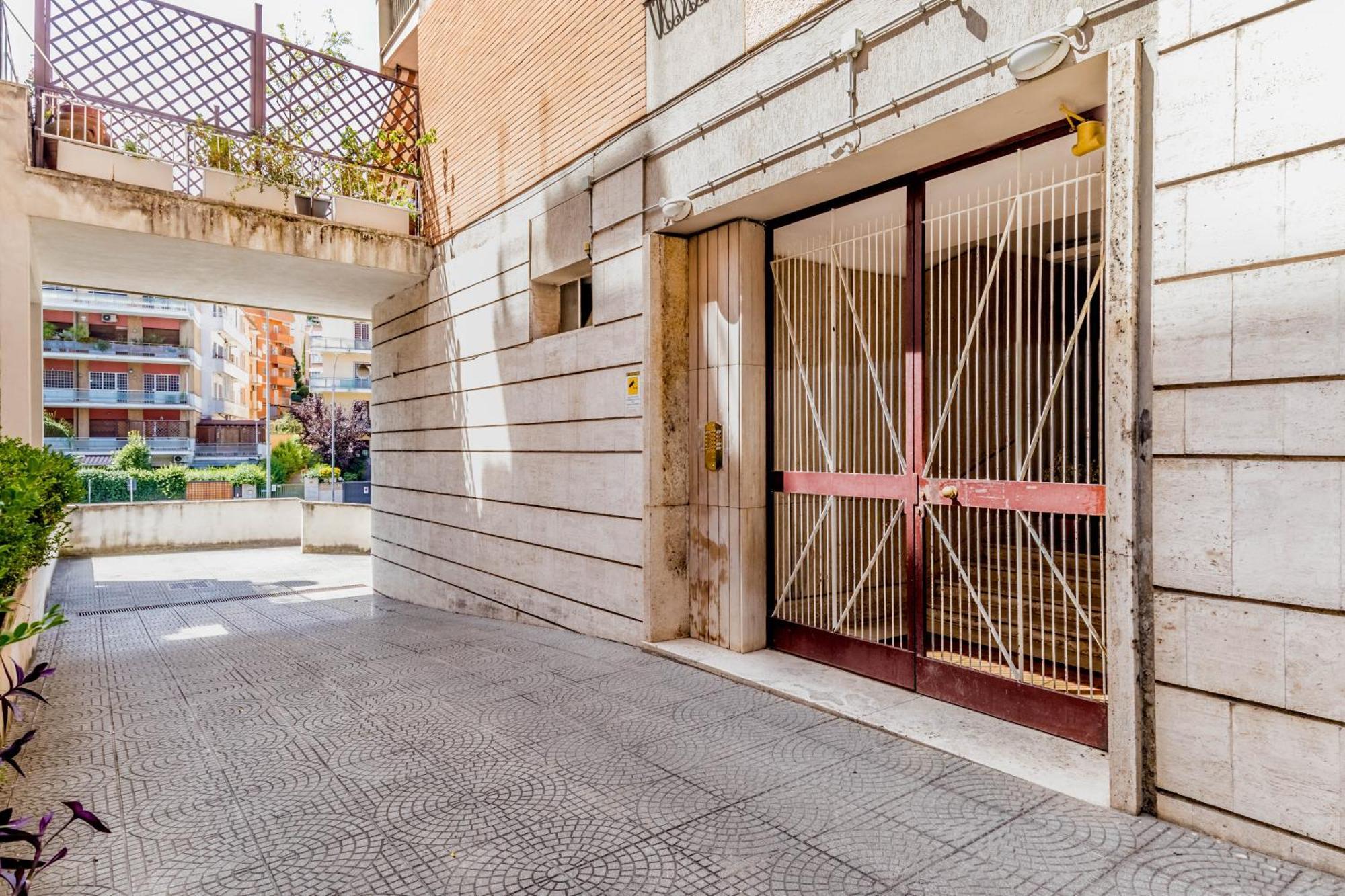 로마 L'Attico Con Terrazza In Corso Francia 아파트 외부 사진